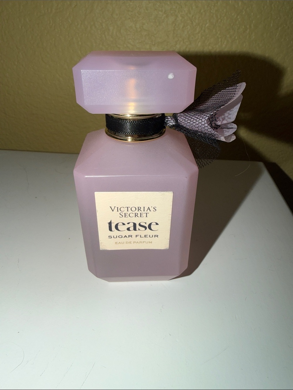 Victoria's Secret Tease Sugar Fleur Bottle - Light Pink